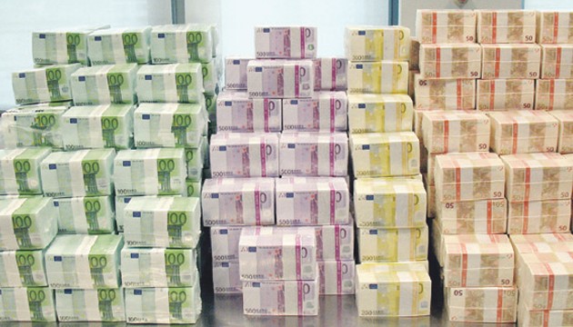 İsviçre euro mu topluyor?